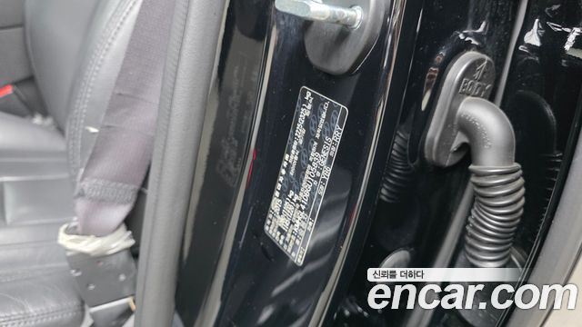 Hyundai Genesis 2016 — photo 30