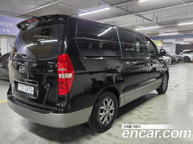 Hyundai Starex 2017 — photo 4