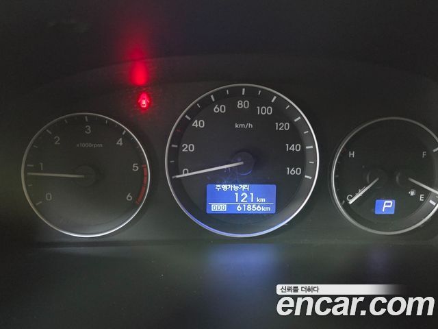 Hyundai Starex 2017 — photo 6