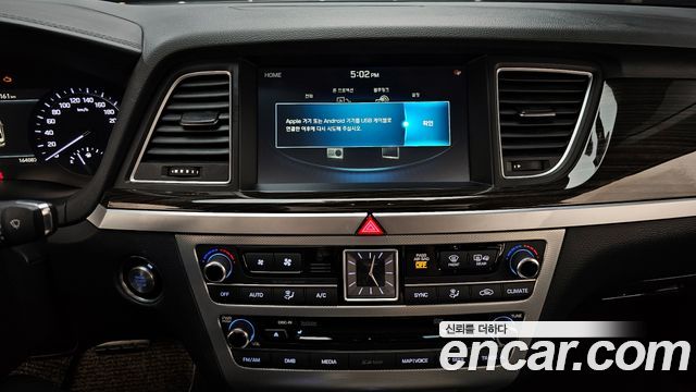 Genesis G80 2017 — photo 14