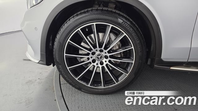 Mercedes-Benz GLC-Class 2017 — photo 5