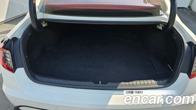 Hyundai Sonata 2020 — photo 17