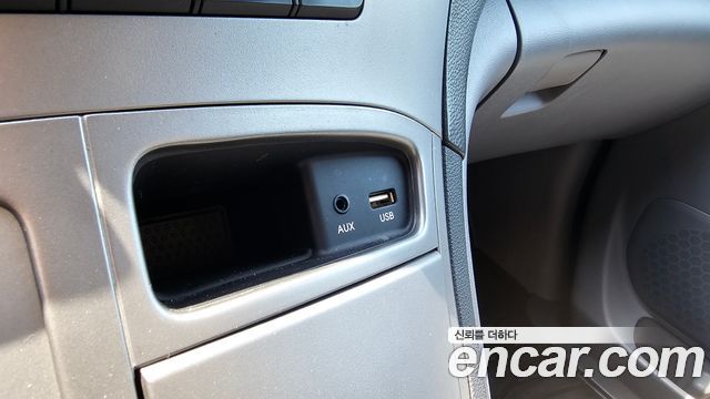 Hyundai Starex 2017 — photo 18