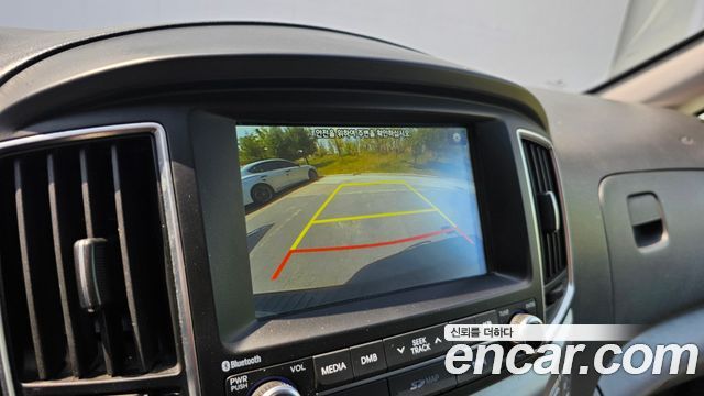 Hyundai Starex 2017 — photo 21