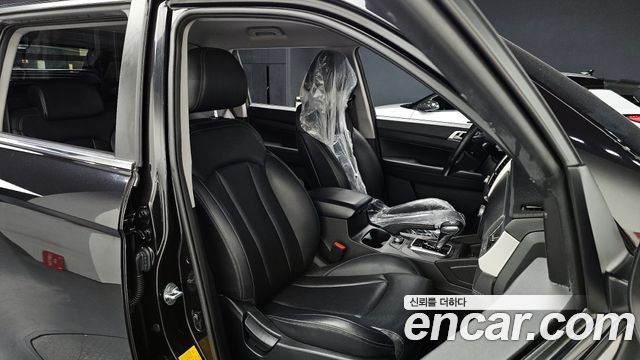 KG Mobility Rexton 2019 — photo 17