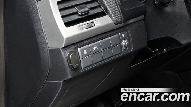 KG Mobility Rexton 2019 — photo 22