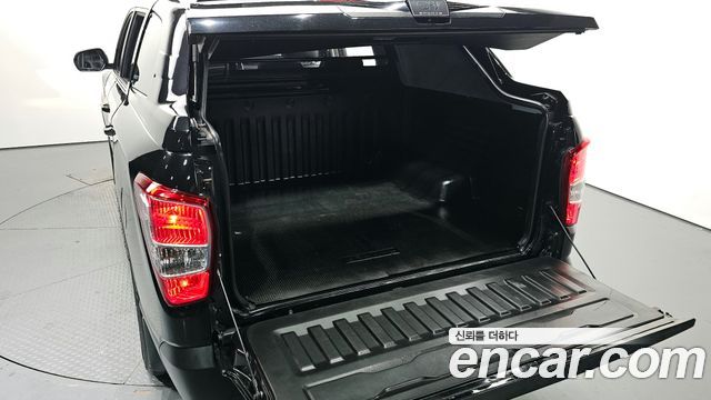 KG Mobility Rexton 2019 — photo 26