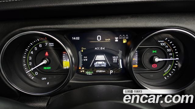 Jeep Wrangler 2021 — photo 11