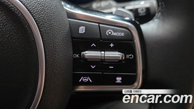 Kia Canival 2023 — photo 23
