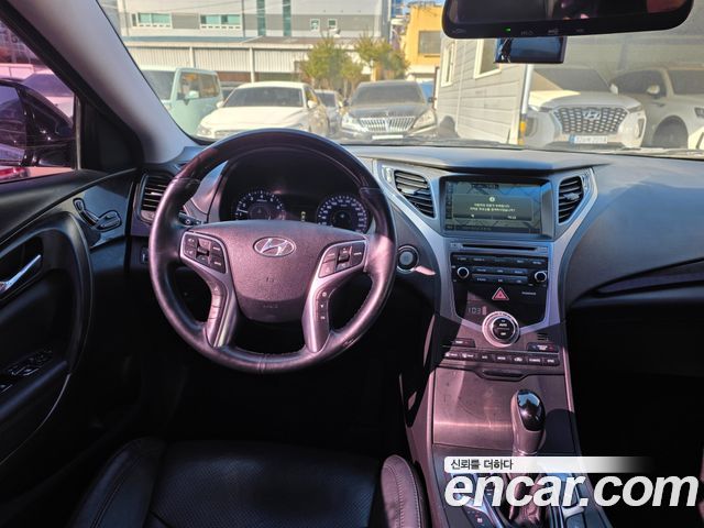 Hyundai Grandeur 2015 — photo 9