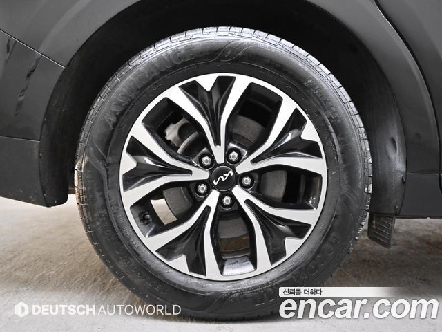 Kia Canival 2022 — photo 4