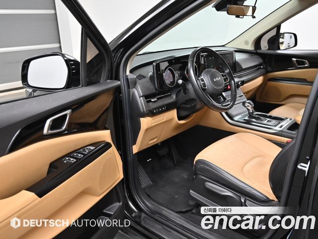 Kia Canival 2022 — photo 10