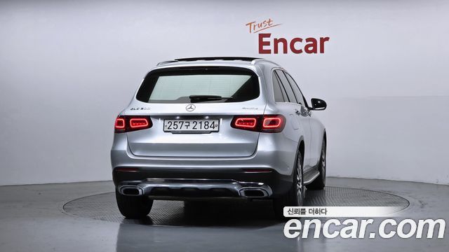 Mercedes-Benz GLC-Class 2020 — photo 4
