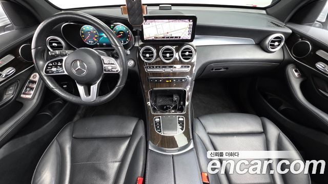 Mercedes-Benz GLC-Class 2020 — photo 7