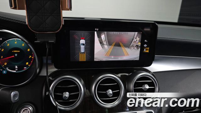 Mercedes-Benz GLC-Class 2020 — photo 15
