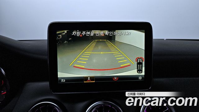 Mercedes-Benz CLA-Class 2016 — photo 14