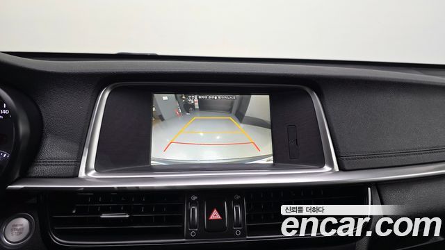 Kia K5 2019 — photo 24