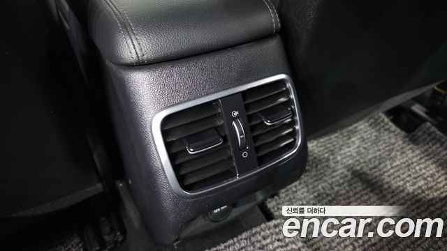 Kia K5 2019 — photo 26