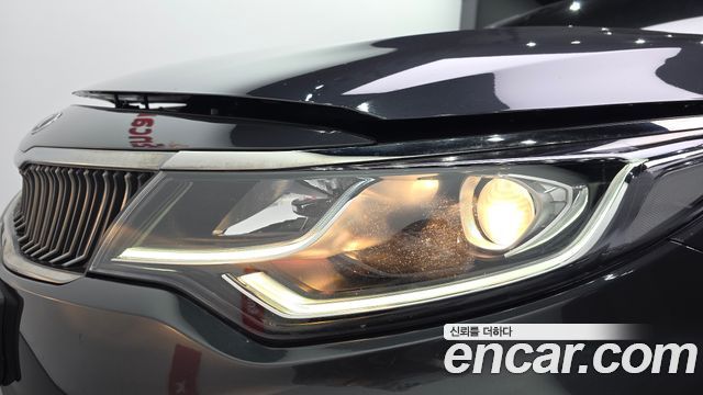 Kia K5 2019 — photo 8