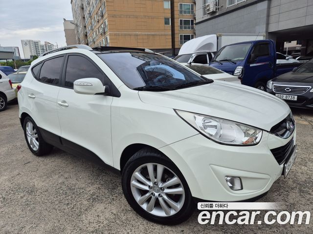 Hyundai Tucson 2010 — photo 2