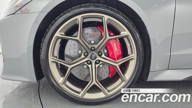 Audi RS7 2025 — photo 5
