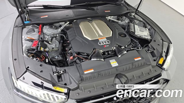 Audi RS7 2025 — photo 6