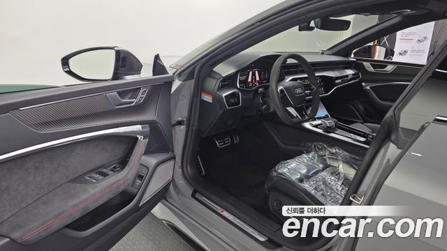 Audi RS7 2025 — photo 10