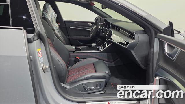 Audi RS7 2025 — photo 11