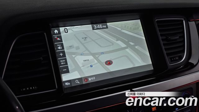 Hyundai Genesis 2016 — photo 13