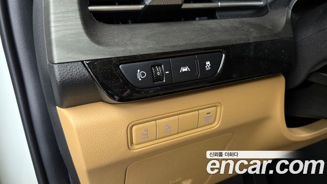 Kia Canival 2023 — photo 23