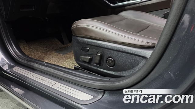Hyundai Grandeur 2019 — photo 31