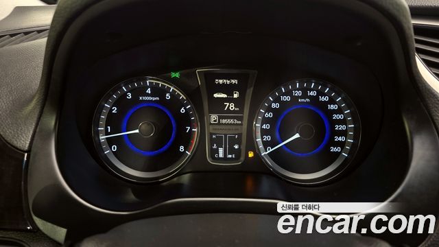 Hyundai Grandeur 2014 — photo 8