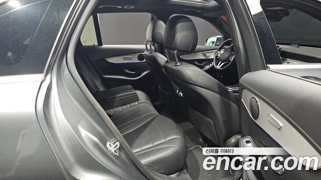 Mercedes-Benz GLC-Class 2021 — photo 16