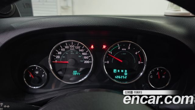 Jeep Wrangler 2013 — photo 8