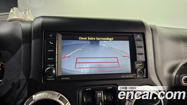 Jeep Wrangler 2013 — photo 15
