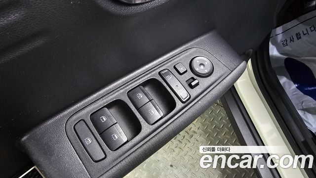 Hyundai Casper 2022 — photo 18
