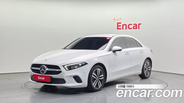Mercedes-Benz A-Class 2021 — photo 1