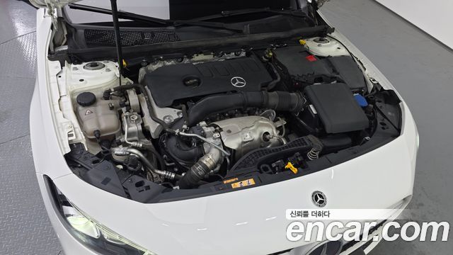 Mercedes-Benz A-Class 2021 — photo 6