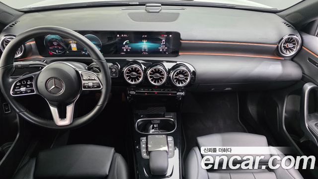 Mercedes-Benz A-Class 2021 — photo 7