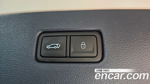 Genesis GV80 2023 — photo 26