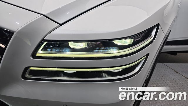 Genesis GV80 2023 — photo 8