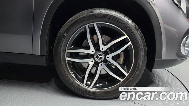 Mercedes-Benz GLA-Class 2019 — photo 5