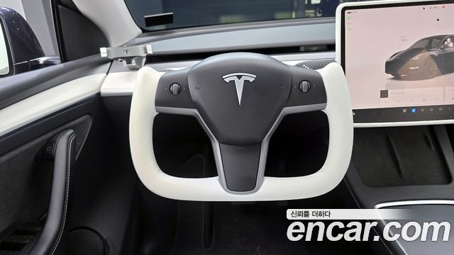 Tesla Model Y 2024 — photo 13