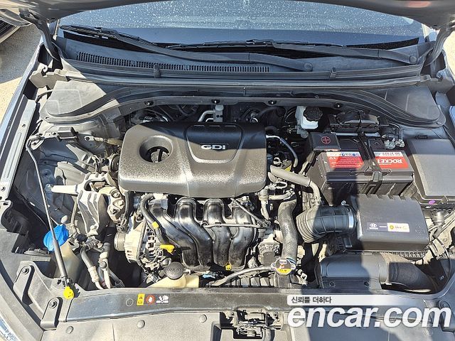 Hyundai AVANTE 2016 — photo 6