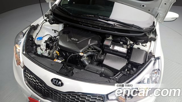 Kia K3 2015 — photo 6