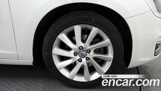 Volvo S60 2015 — photo 5