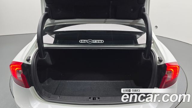 Volvo S60 2015 — photo 26