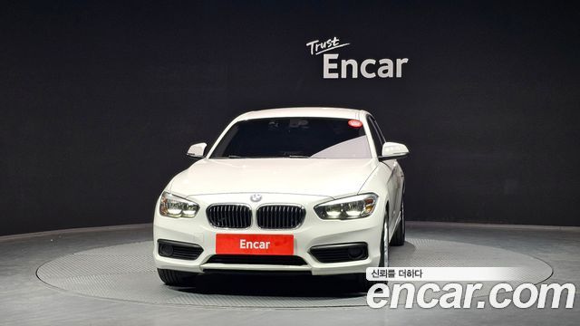 BMW 1-Series 2018 — photo 3