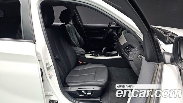 BMW 1-Series 2018 — photo 18