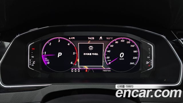 Volkswagen Passat 2022 — photo 11